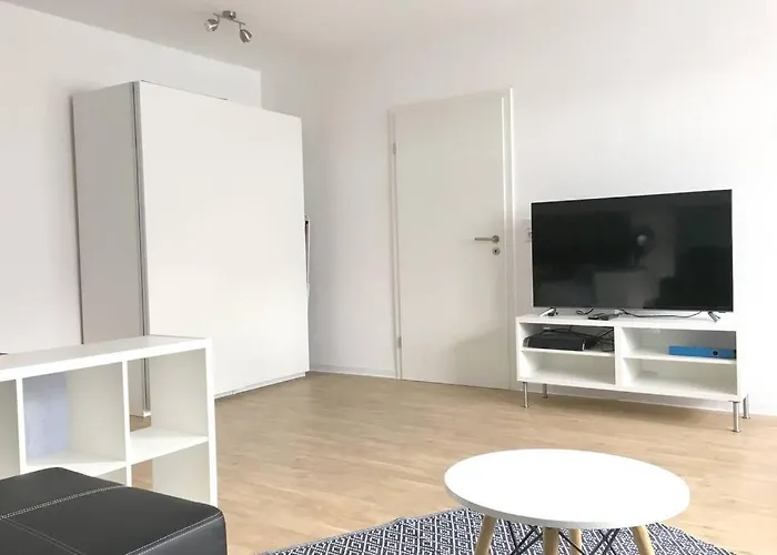 Hell Modern Gemuetlich Grosses 1 דירה Ilvesheim